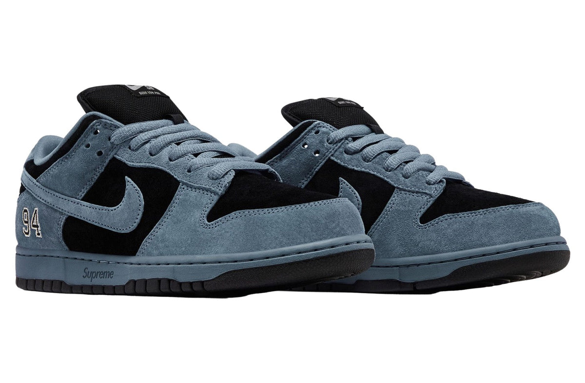 Supreme x Nike SB Dunk Low Ocean Fog / Ocean Fog-Black HQ8487-400